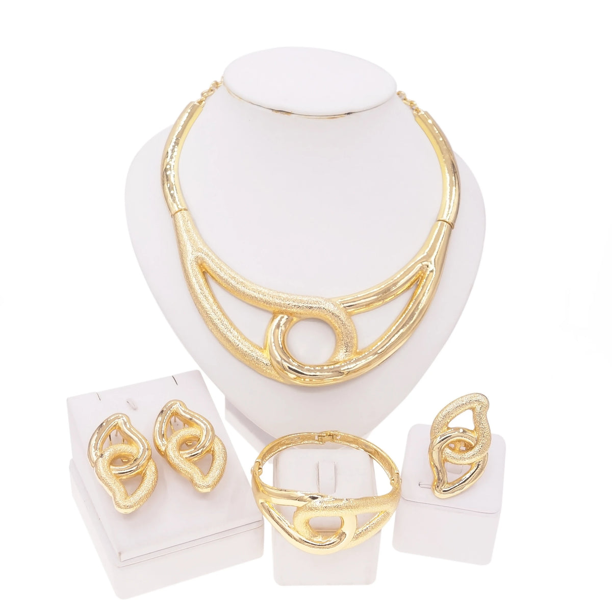 Dubai Gold  Plated Jewelry Sets For Women Fashion Round Personality Necklace Bracelet Set Atomized Bracelet Feast Bijoux