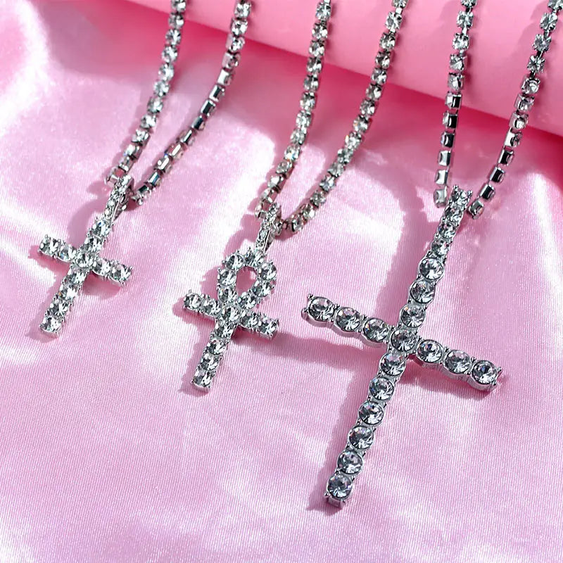 Punk Hip Hop Rhinestone Cross Pendant Necklace for Women Men Bling Iced Out Crystal Chain Choker Necklace Jewelry On The Neck