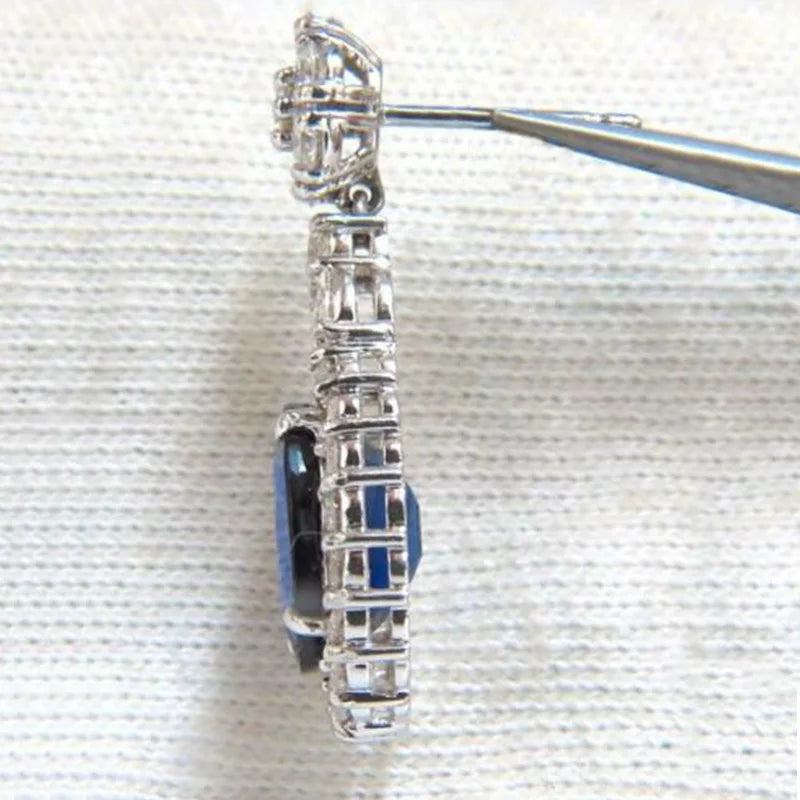 Huitan Newly-designed Women's Dangle Earrings Luxury Blue/White Cubic Zirconia Temperament Ear Accessories High Quality Jewelry