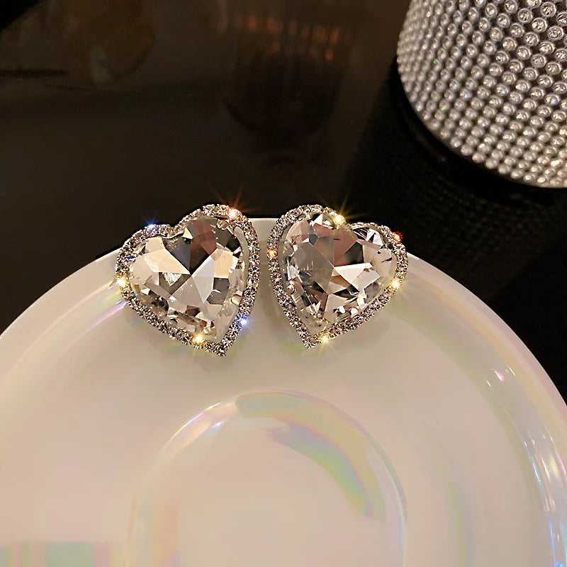 FYUAN Love Heart Crystal Clip Earrings for Women Bijoux No Pierced Geometric Rhinestone Ear Clip Statement Jewelry