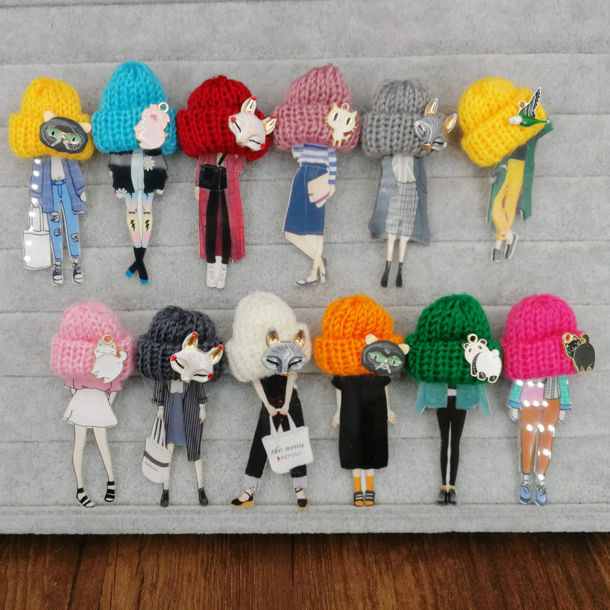 12pcs Fashion Brooch Pins for Woman Brooches Girls Cartoon Models Acrylic Brooches Kawaii Pompom Clothing Jewelry Accessories
