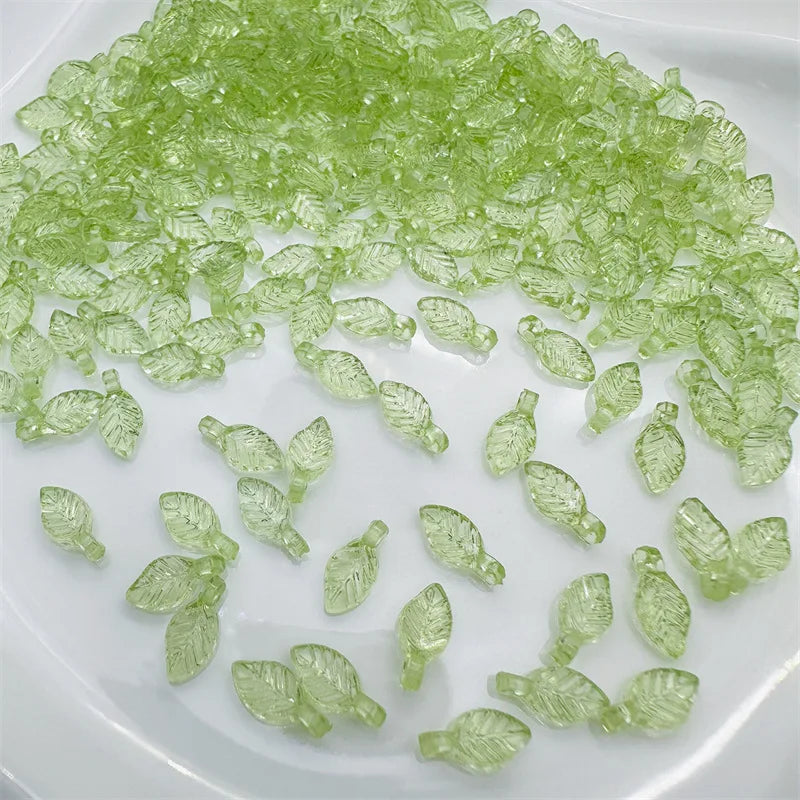 50Pcs 5x11mm Green Transparent Leaf Shape Acrylic Beads Pendant Loose Bead For DIY Jewelry Making Necklace Bracelet Accessories