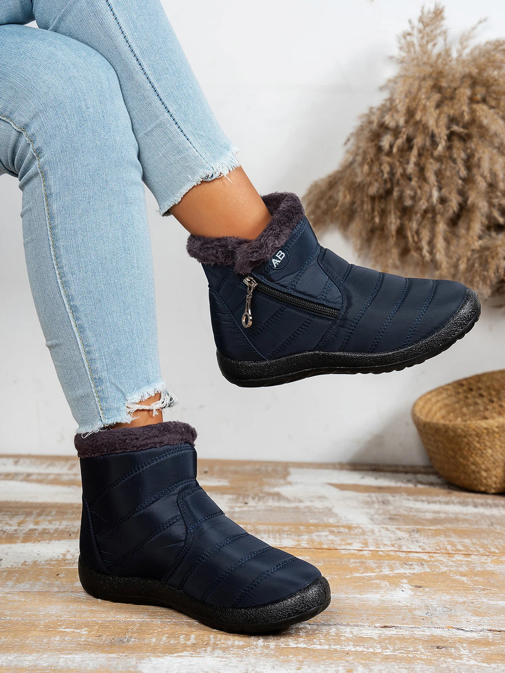 Women High‑Top Cotton Winter Boots Warm Anti‑Slip Slip‑on Loafers Soft Plush Lined Comfort Casual Outdoor Daily Women Shoes