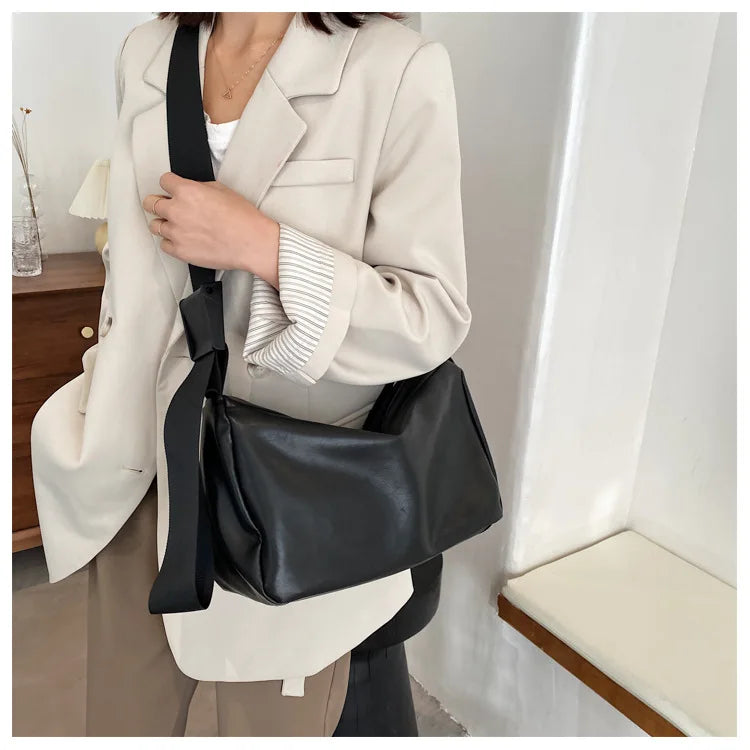 Tilorraine women bag leather large capacity single shoulder bag PU female versatile messenger bag retro style crossbody bag