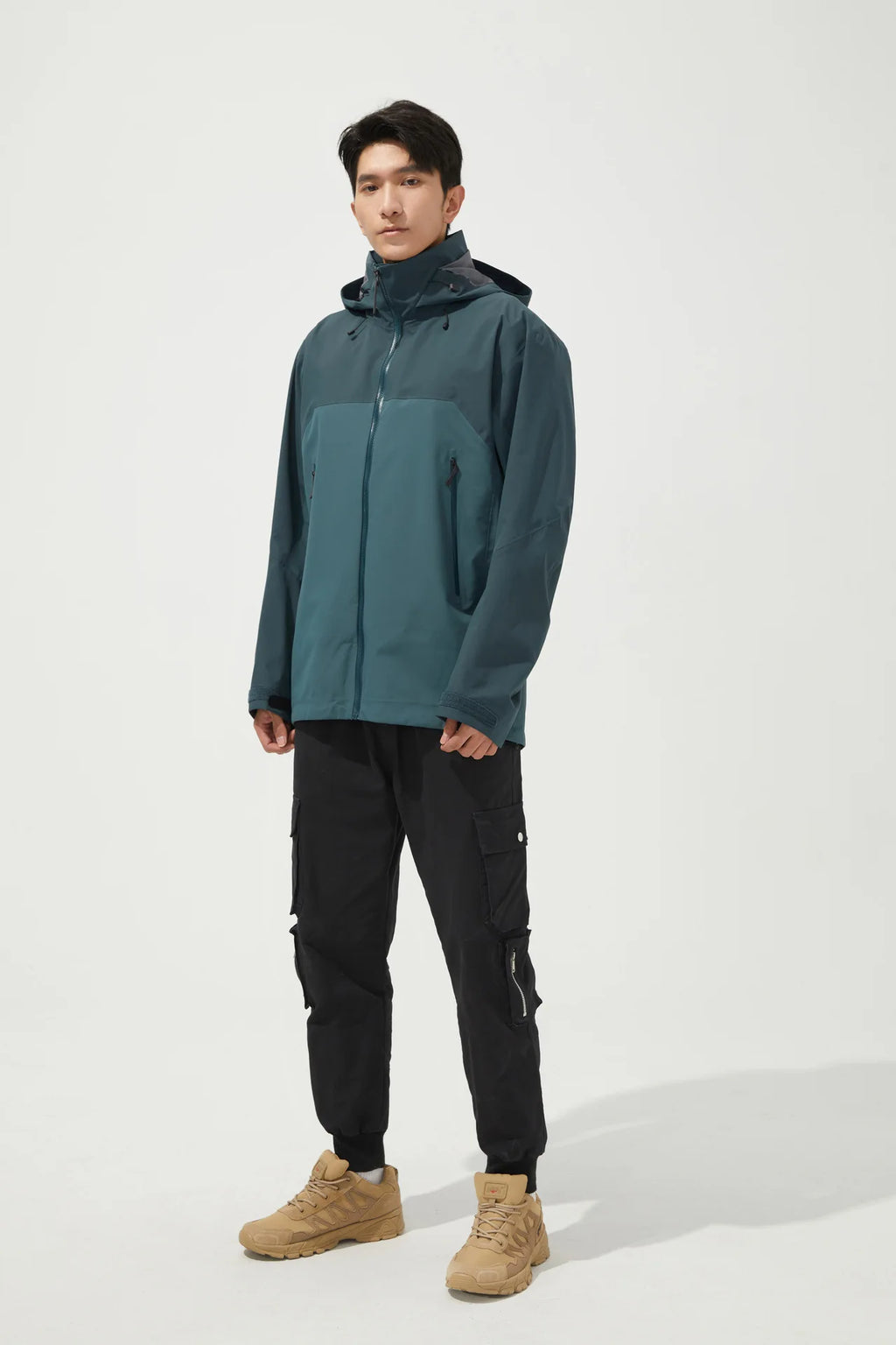 2026 Outdoor Men's and Women's, Fashionable, Windproof and Waterproof, Mountaineering, Breathable, Travel, Camping, Windbreaker