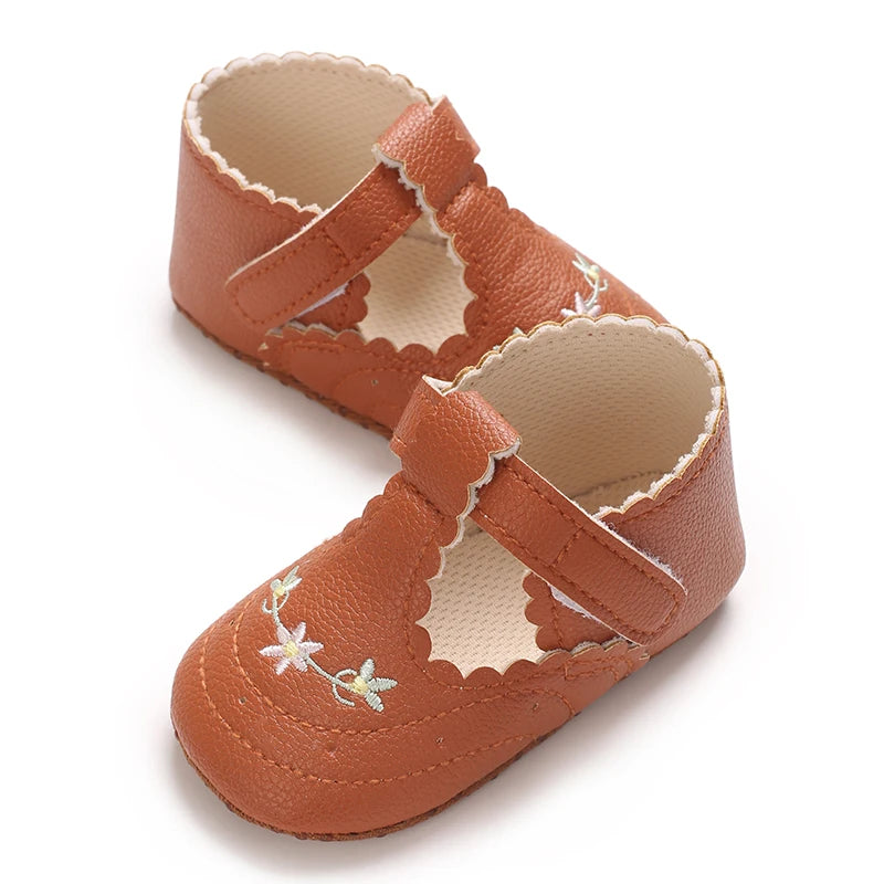 0-18M Baby Girl Princess Shoes Cute Printed Soft Cloth Bottom Anti slip Spring and Autumn Princess Shoes First Step Shoes