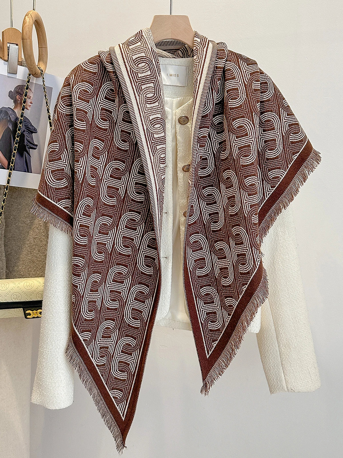 2025 New Luxury Women's Fashion Brand Triangle Scarf - Warm Autumn Winter Printed Pashmina Shawl Bufanda Femme