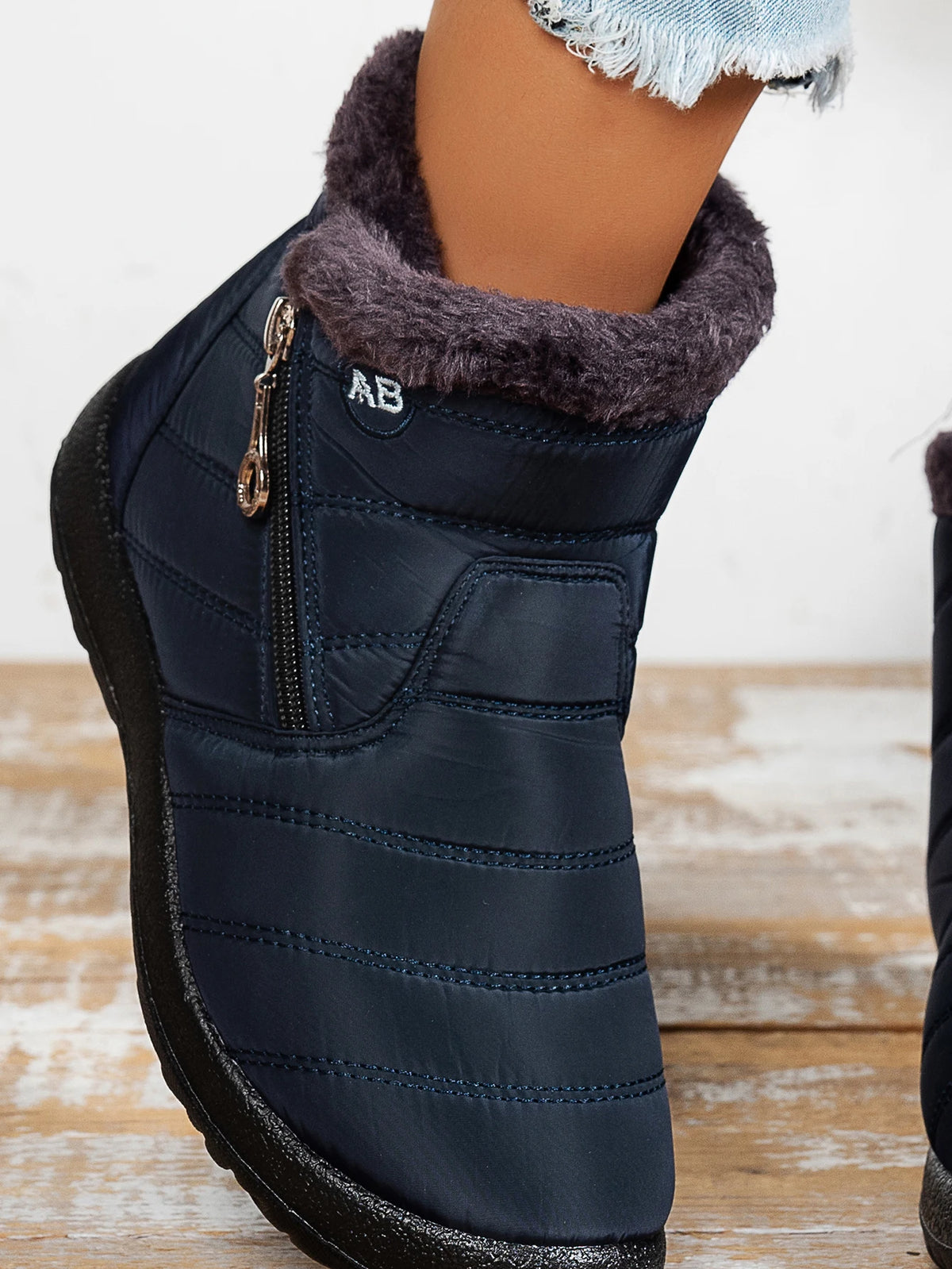 Women High‑Top Cotton Winter Boots Warm Anti‑Slip Slip‑on Loafers Soft Plush Lined Comfort Casual Outdoor Daily Women Shoes