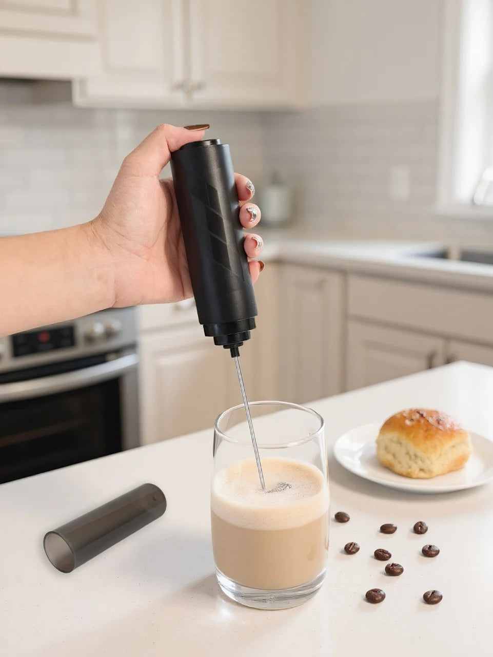 Hand-Held Electric Milk Foam Maker Coffee Mixer Kitchen Strong Egg Beater Mixer Battery AA Powered