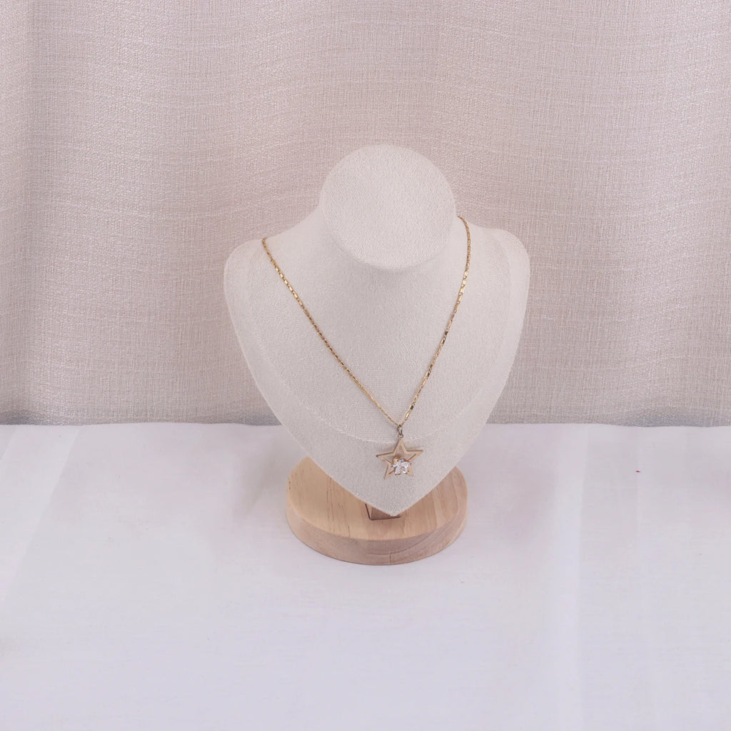 Velvet Portrait Necklace Display Pendant Organizer Jewelry Display Stand Jewelry Mannequin Bust Necklace Pendant Window Display
