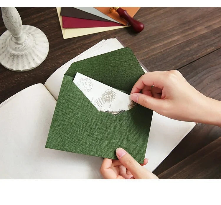 10pcs/batch Linen Envelope Letter Paper Set with Retro Wind Sealing Bag
