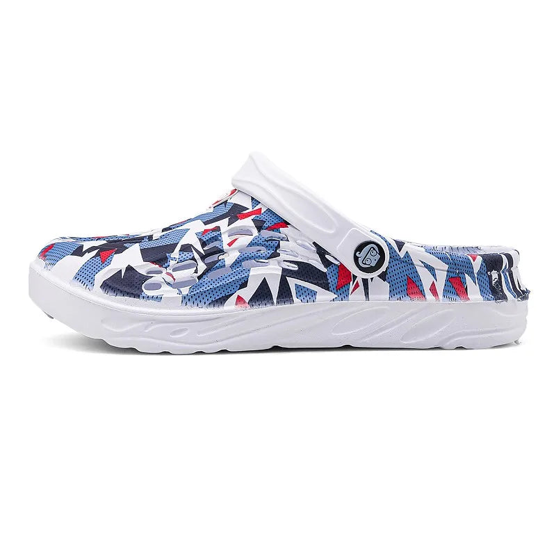 2026 New Fashion Sandals Men Clog Sandals Comfortable Breathable Beach Sandals Men Women Clogs Slippers Soft Bottom Men Shoes