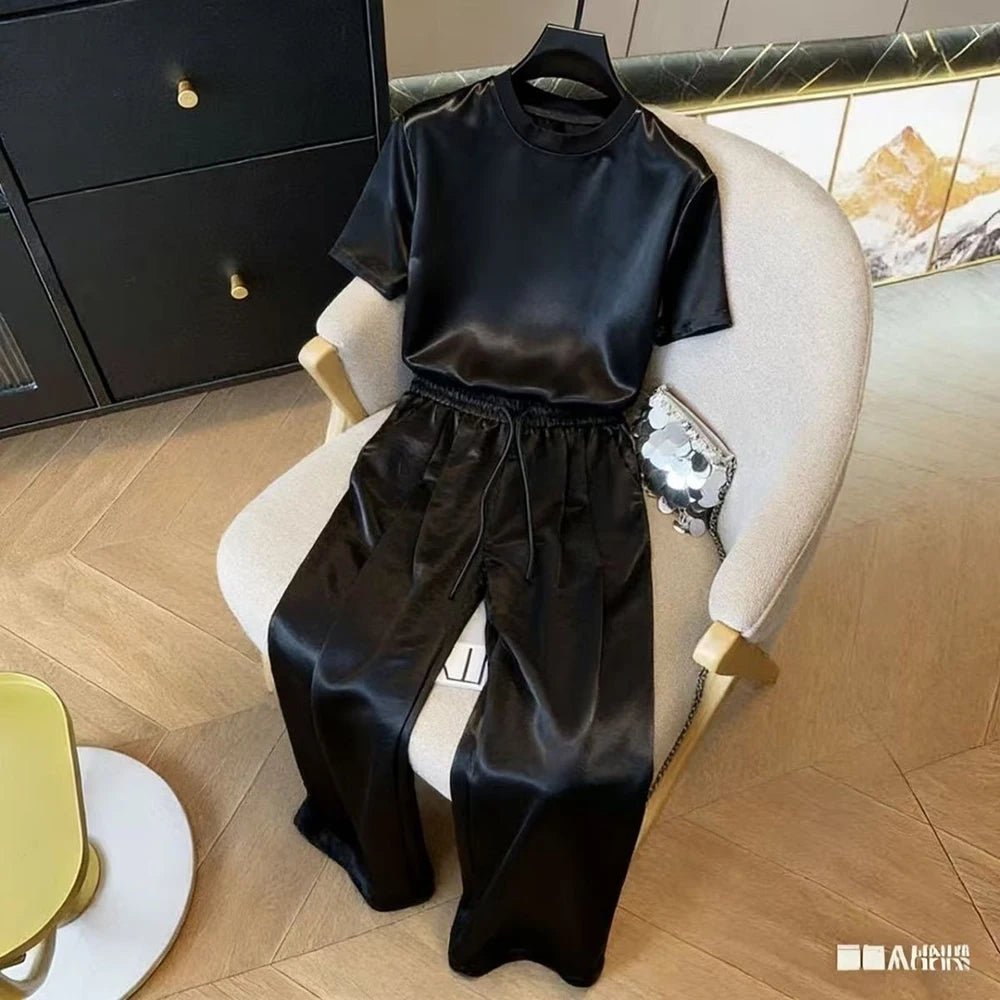 Mens Acetate Fiber Satin Glossy T-Shirt Pants Two-Piece Sets Streetwear Fashion Breathable Youth Outdoor Versatile Sets 2026 New