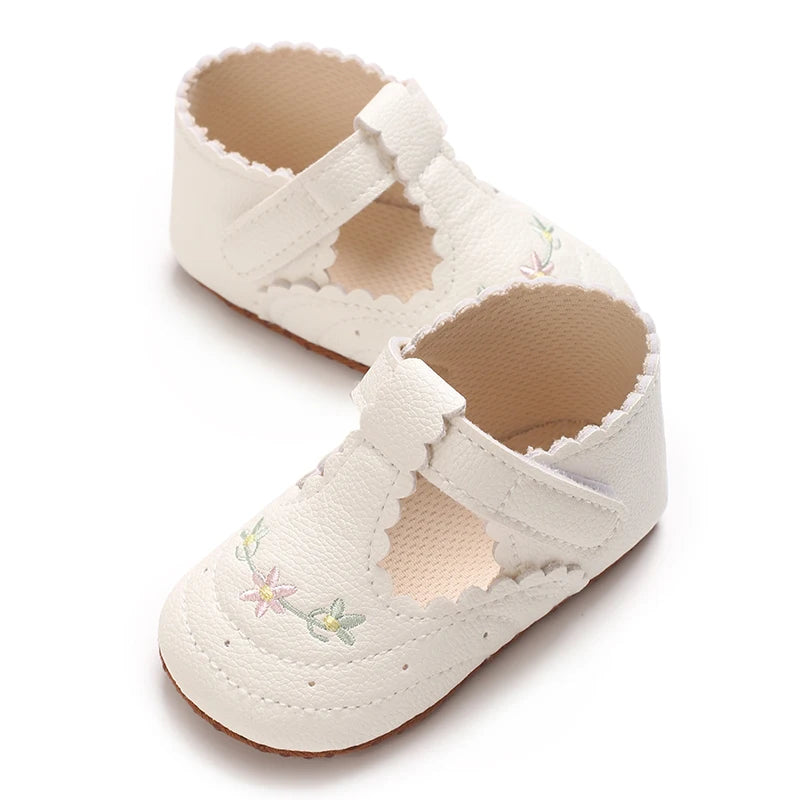 0-18M Baby Girl Princess Shoes Cute Printed Soft Cloth Bottom Anti slip Spring and Autumn Princess Shoes First Step Shoes