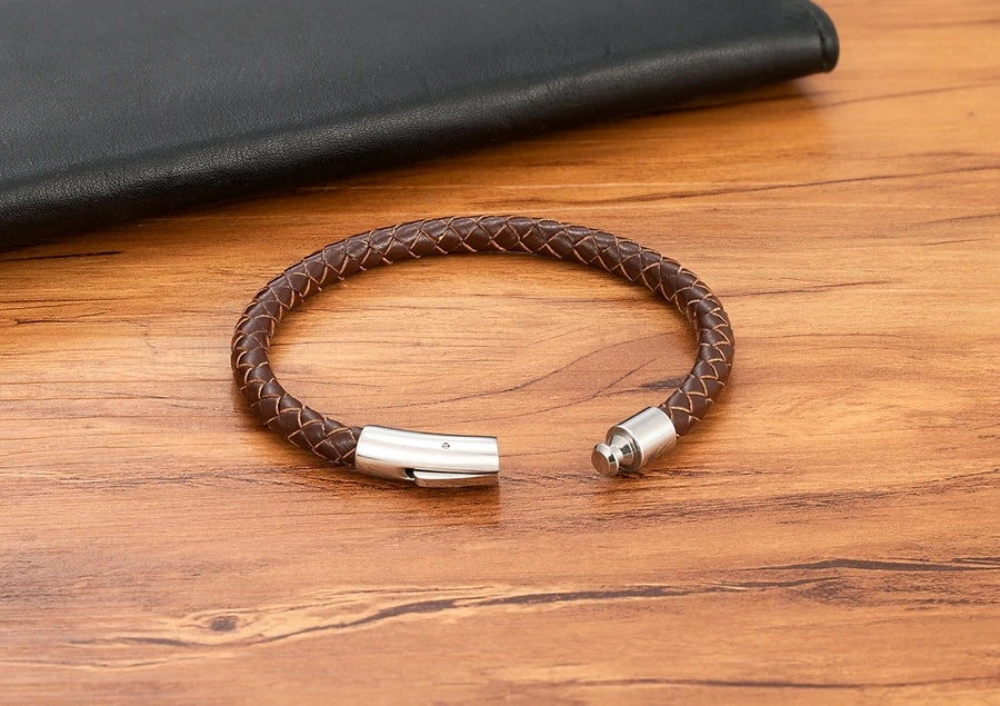 Pulseira de Pele Clássica para Homem TYO 3/4/5/6/8mm 3 Cores Bracelete Moderna com Fecho Magnético Acessórios Artesanais Personalizados Presente por Grosso