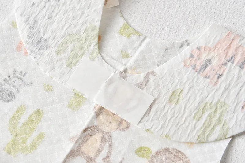 10/30/50pcs Disposable Baby Bibs Waterproof Feeding Bibs for Children Portable Burp Cloth Babies Accessories