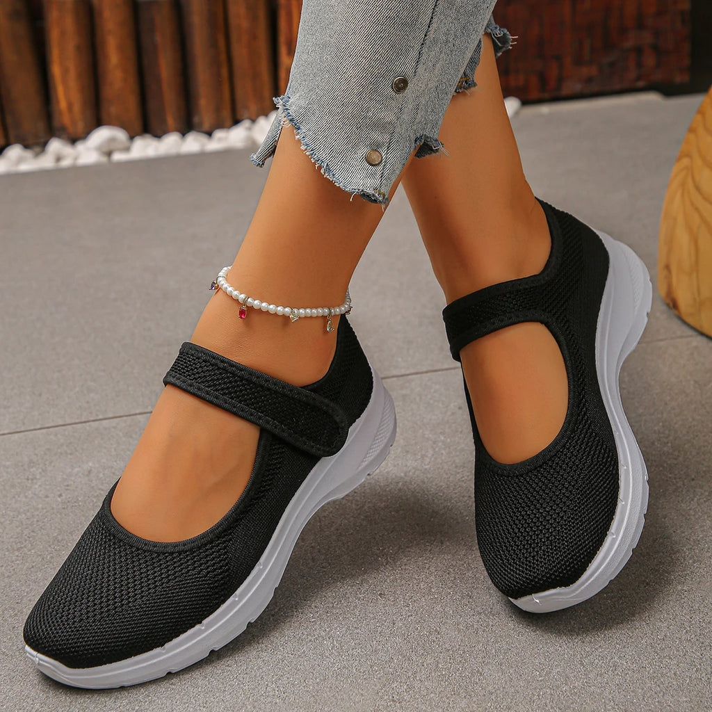 *Fashionable Thick Soled Breathable Vulcanized Shoes for Spring/autumn New Round Toe Comfortable Casual Sports Shoes for Women