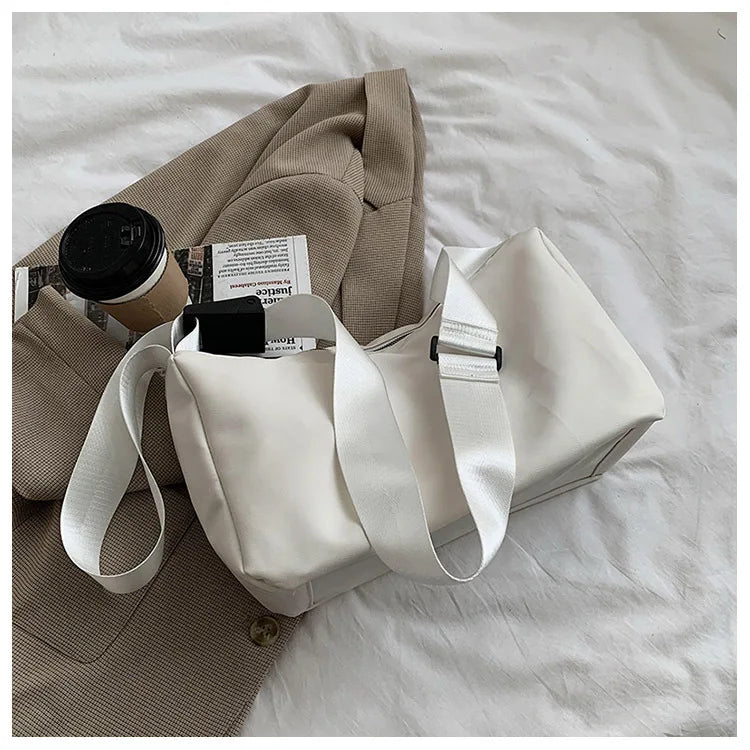 Tilorraine women bag leather large capacity single shoulder bag PU female versatile messenger bag retro style crossbody bag