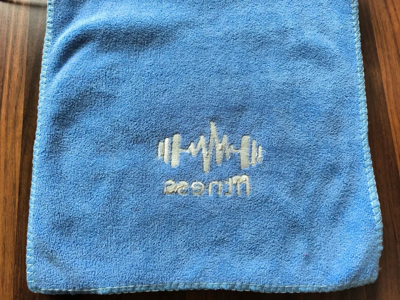 Quick-Dry Sports Towel - Super Absorbent Gym/Running/Basketball Towel, Lightweight Outdoor Camping & Travel Microfiber Towel