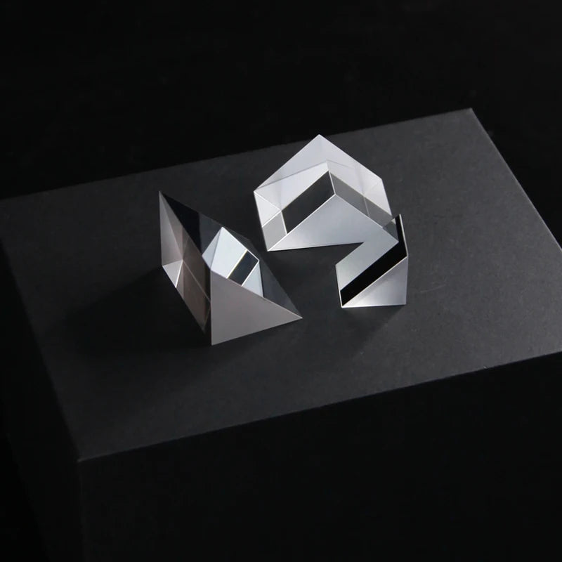 20*20*20mm Optical K9 glass right-angle prism with 45-degree internal reflection coating and blackened.
