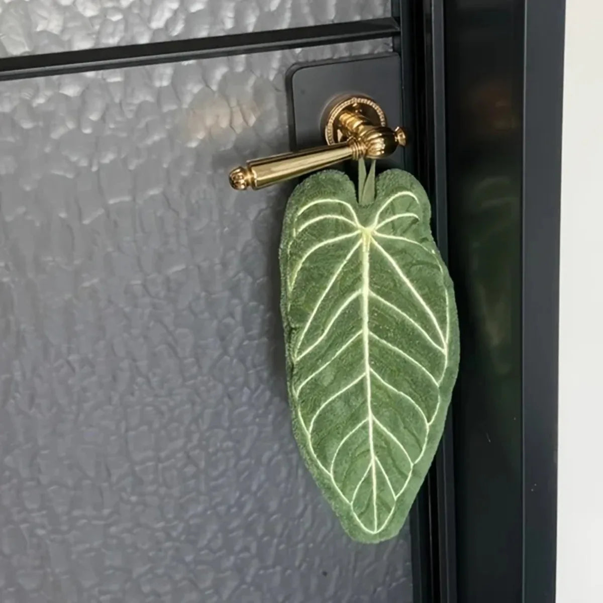 Plant Towels Leaf Design Ultra Absorbent Quick Dry Washable with Hanging Ring Hand Towel for Bathroom Kitchen Towel Decor