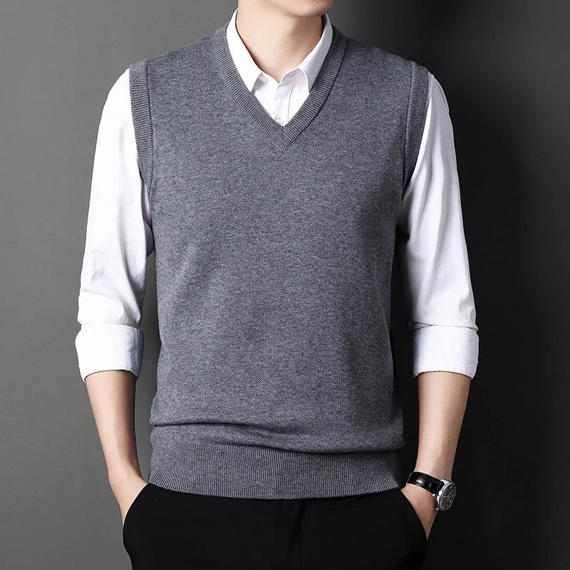 2026 Autumn Winter New Men's Solid Color V-neck Knitted Vest Casual Fashion Warm Sweater Versatile Top