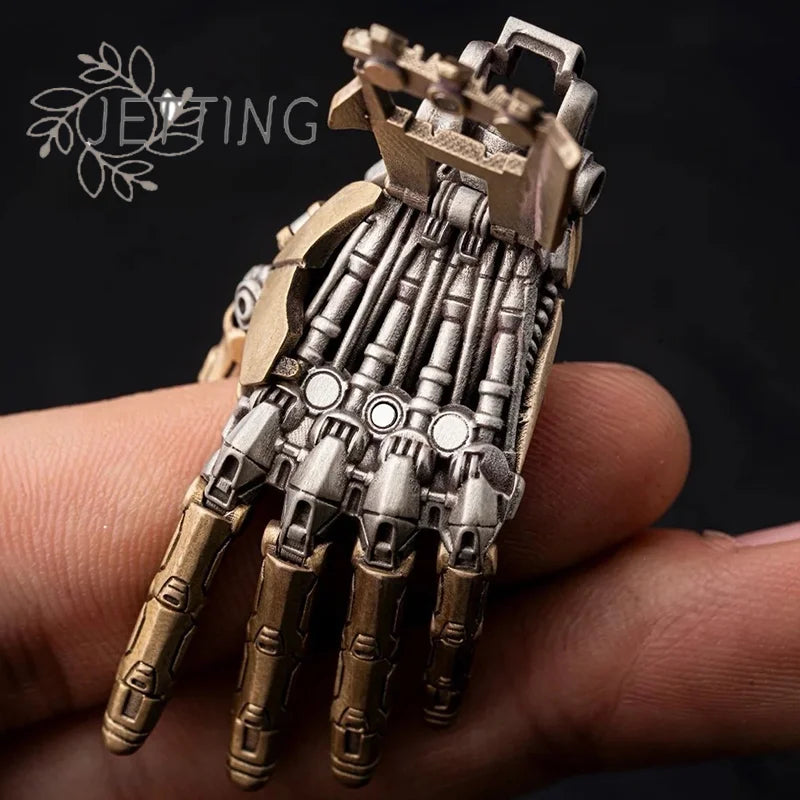 Hot Mechanical Bionic Hand Pendant With Chain For Men Women Creative Movable Finger Joints Robot Hand Necklace Jewelry