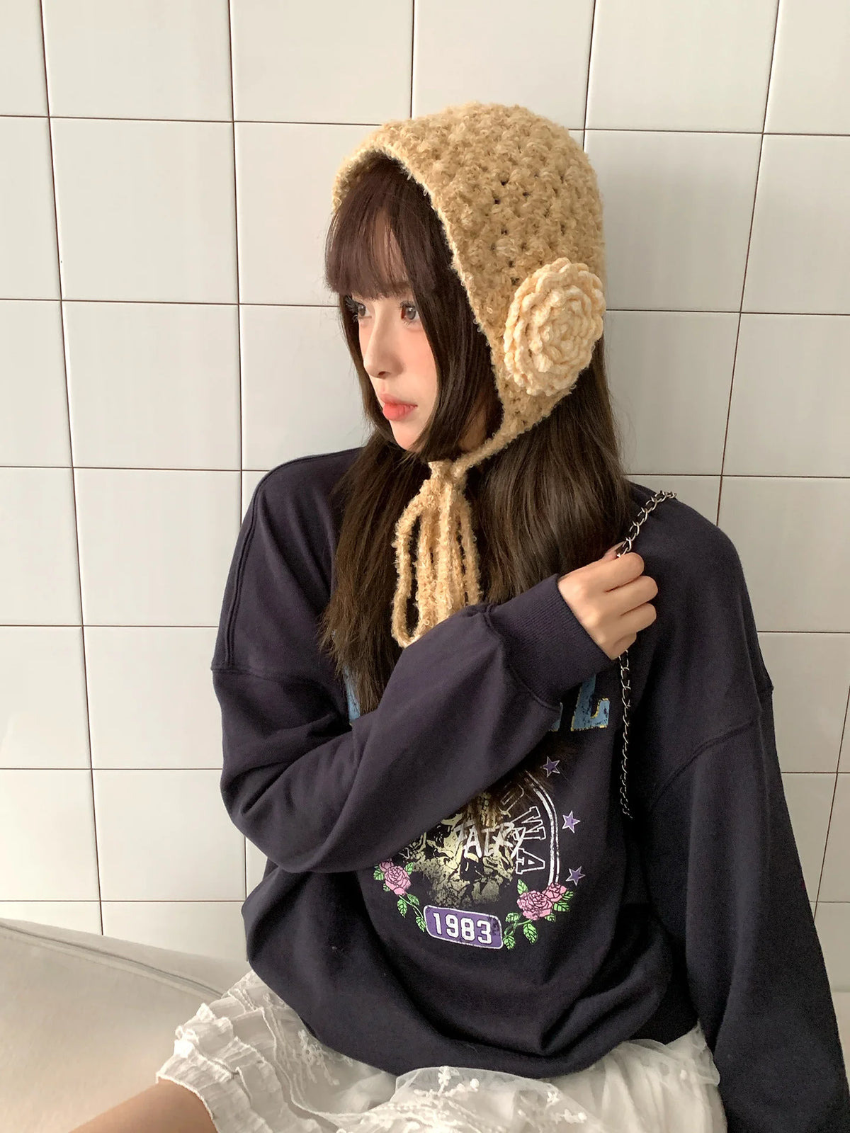 Sweet And Lovely Three-Dimensional Flower Knitted Handmade Women's Autumn And Winter Atmosphere Warm Earmuffs