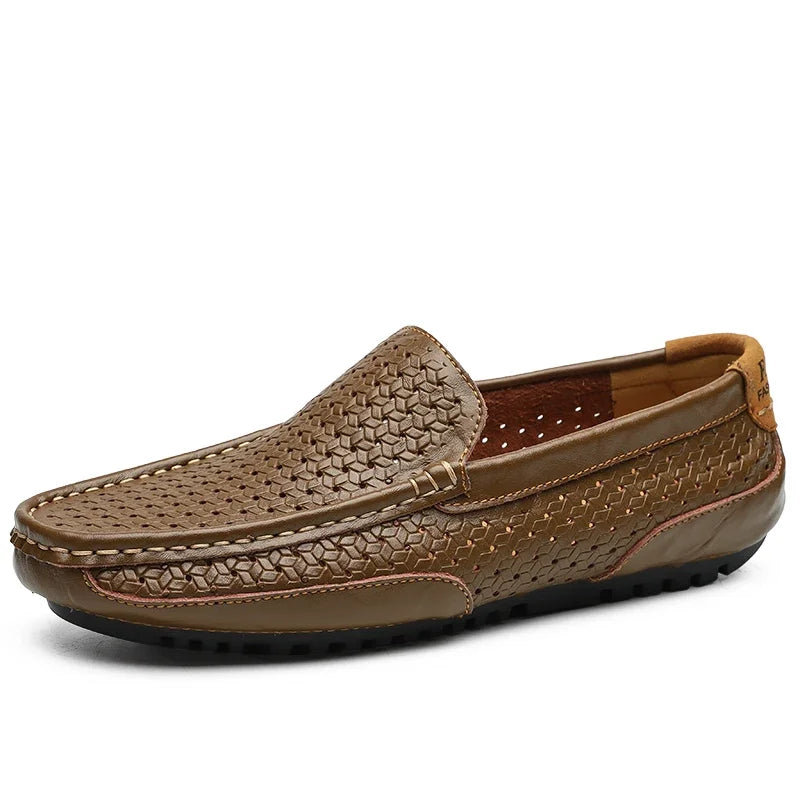 2026 Summer Men Casual Shoes Luxury Brand Genuine Leather Mens Loafers Moccasins Hollow Out Breathable Slip on Driving Shoes