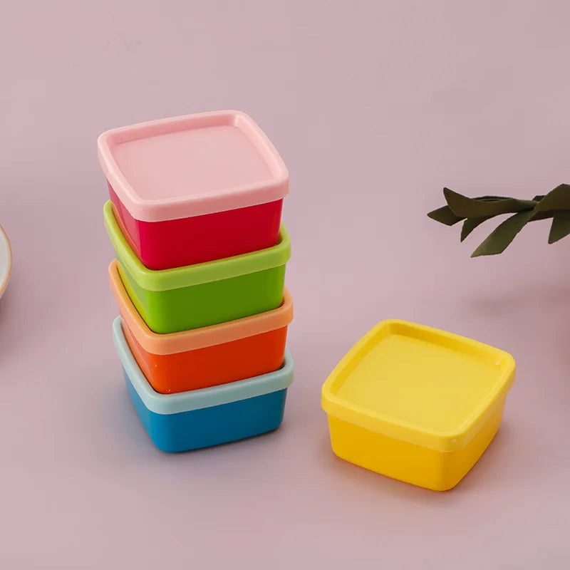5PCS Mini Lunch Box Condiment Storage Box With Lids Reusable Salad Dressing Jam Containers Portable Nut Snack Kitchen Storage