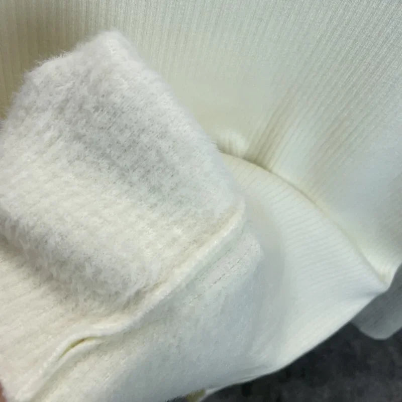 Turtleneck Winter Sweater Women Elegant Thicken Velvet Lined Warm Sueter Knitted Pullover Slim Tops Jersey Knitwear Jumper New