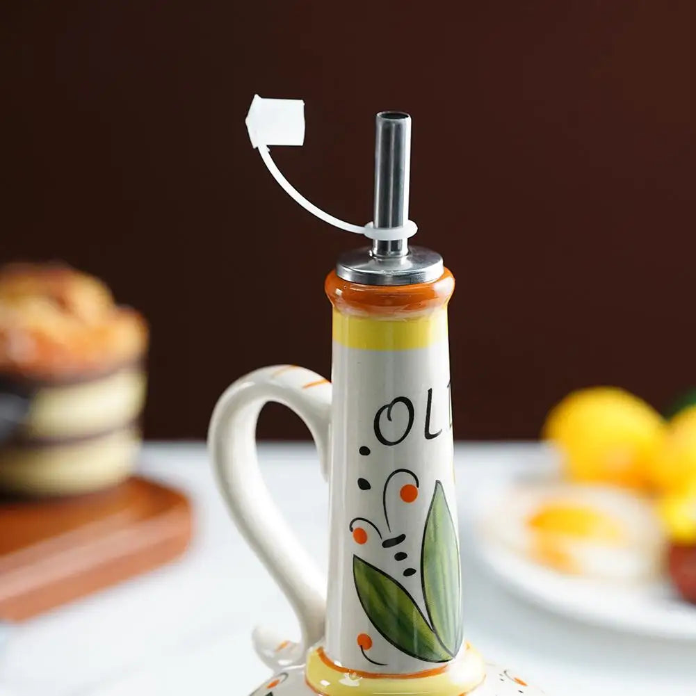 Hand-Painted Ceramic Oil Bottle Kitchen Storage Nordic Vinegar Oil Dispenser Cooking Utensil for Home Use Kitchen Seasoning Jar