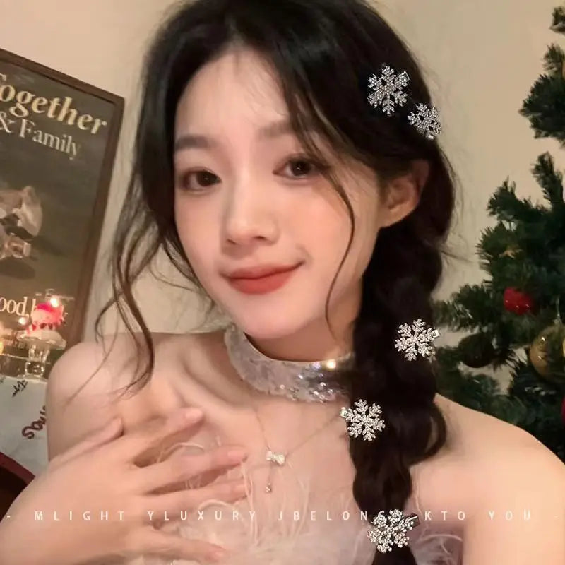 2pcs Sliver Snowflake Hair Clip Women Girls Sweet Bangs Side Clip Glitter Shiny Edge Hairpins Christmas Xms Headwear