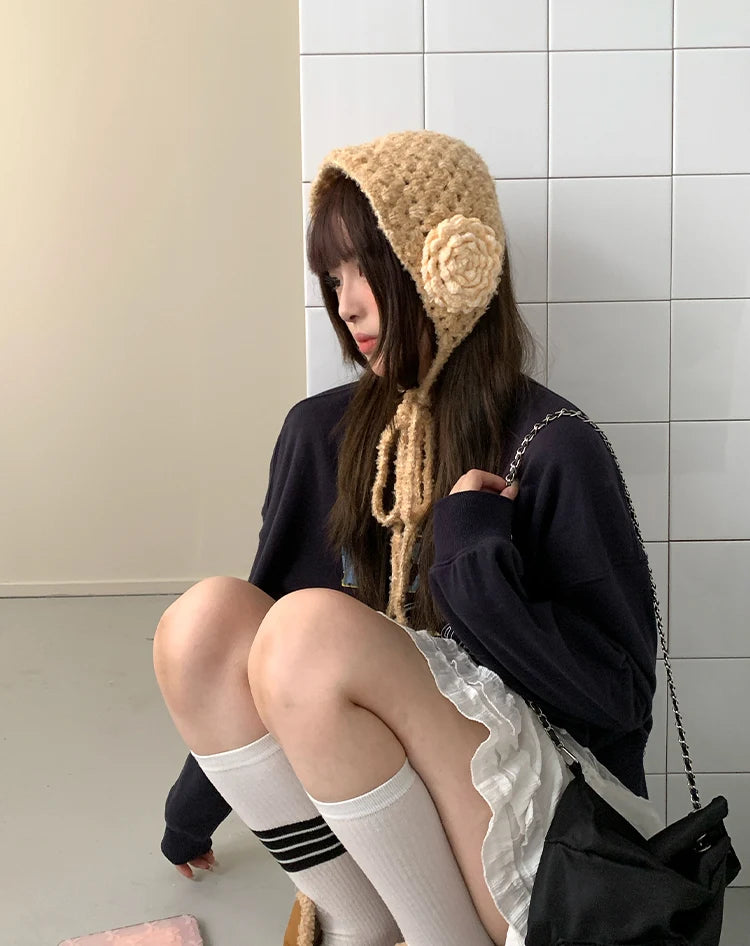 Sweet And Lovely Three-Dimensional Flower Knitted Handmade Women's Autumn And Winter Atmosphere Warm Earmuffs
