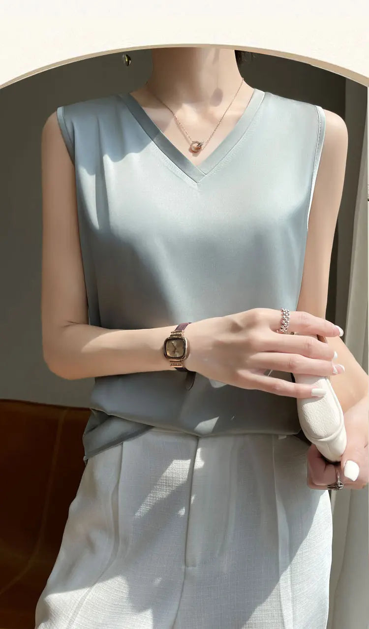 V-Neck Silk Vest Women's Summer Short Sleeved Top Acetate Satin Sleeveless Summer Shirt T-Shirt Loose Suspender Base YTM A39