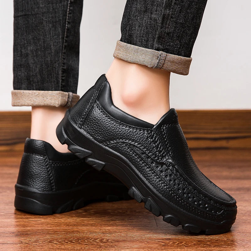 Men's chef shoes waterproof and oil-proof kitchen work shoes ultra-light non-slip EVA soft-soled casual men's shoes garden shoes