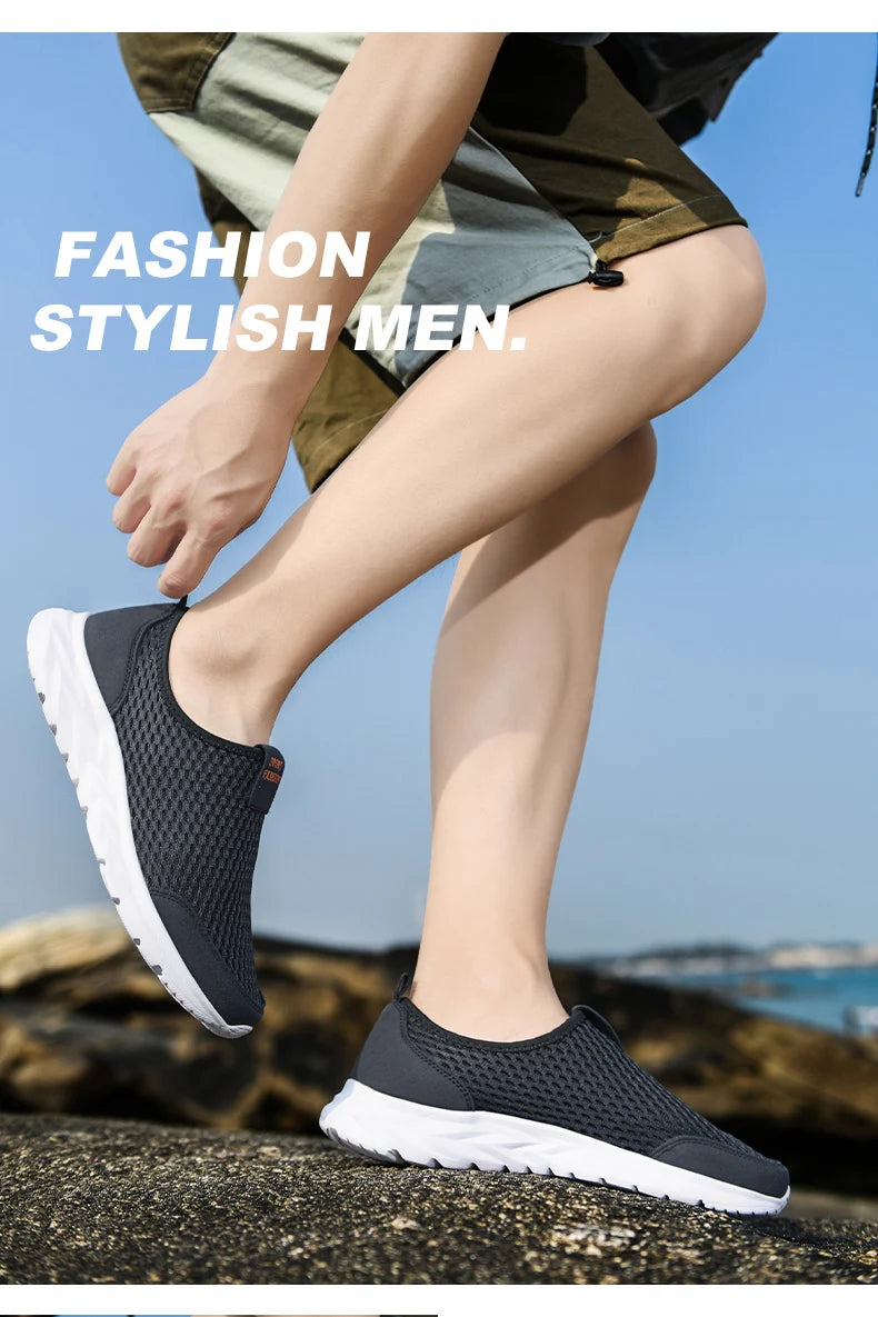Men's and Women's Casual Breathable Walking Couple Shoes, Outdoor Soft, Lightweight, Fashionable Sports Shoes, 2025 New Model
