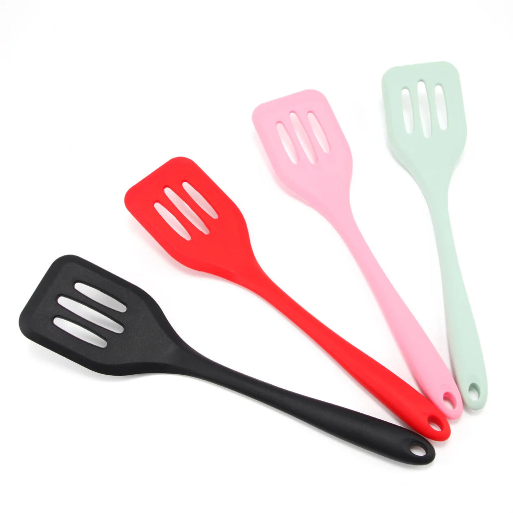 Kitchen Silicone Turners Gadgets Spatula Egg Fish Frying Pan Scoop Fried Shovel Slotted Turners Kitchen Tools Cooking Utensils