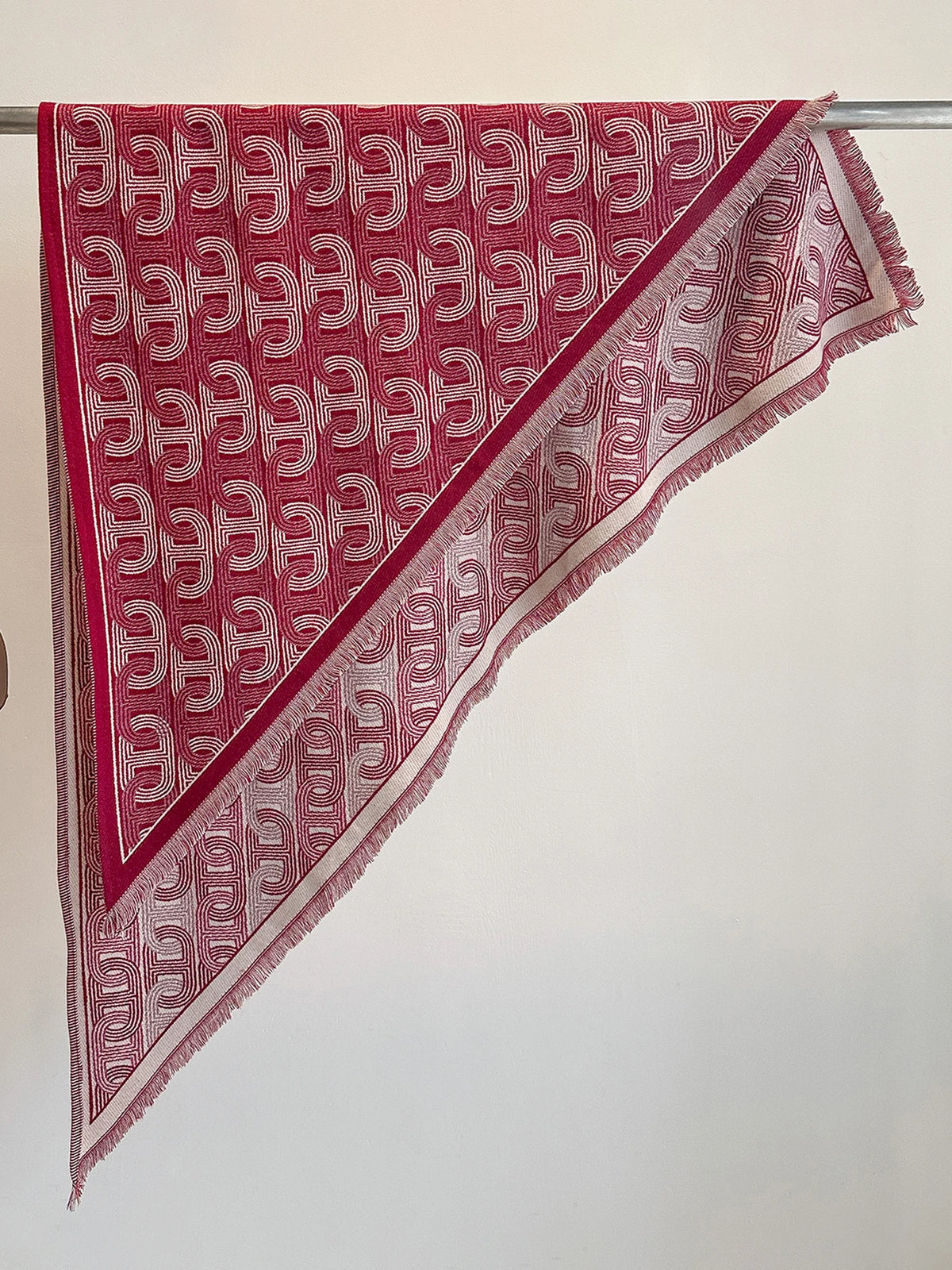 2025 New Luxury Women's Fashion Brand Triangle Scarf - Warm Autumn Winter Printed Pashmina Shawl Bufanda Femme
