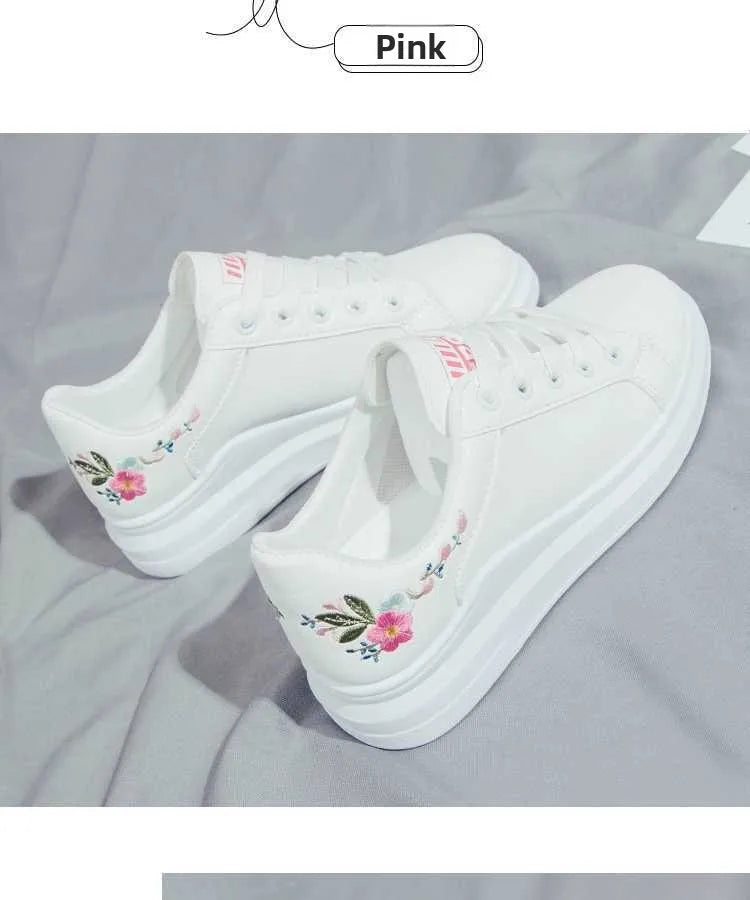 Shoes 2025 Women Running Spring Autumn Fashion White Breathable Embroidered Flower Lace-Up Casual Sneakers Zapatos De Mujer
