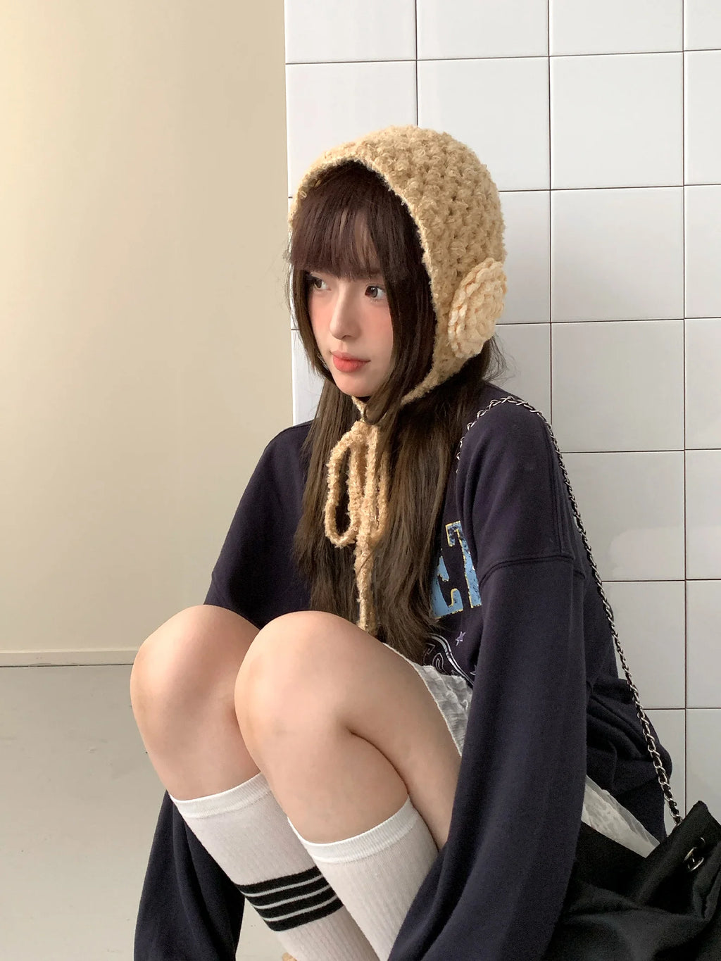 Sweet And Lovely Three-Dimensional Flower Knitted Handmade Women's Autumn And Winter Atmosphere Warm Earmuffs