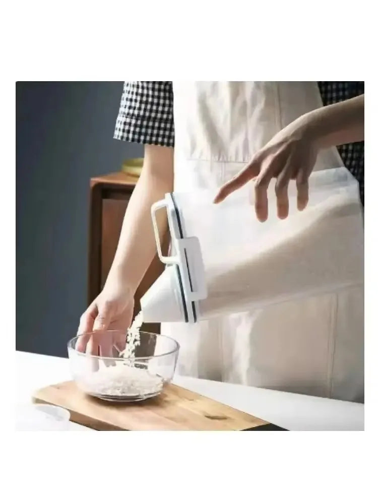 Hot Sale Reusable Laundry Detergent Dispenser Sealed Storage Container For Grain Miscellaneous Storage Tank Kitchen Storage Box