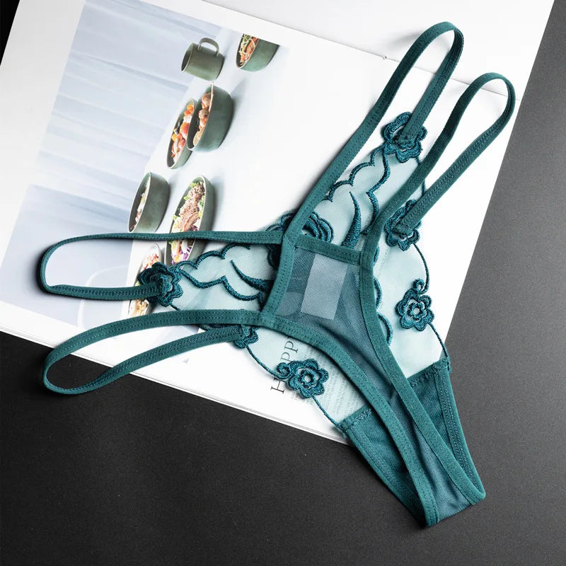 Women's Underwear Sexy Lace Breathable Lingerie Panties Thongs for Woman Female Briefs Panty Transparent Plus Size Underpants