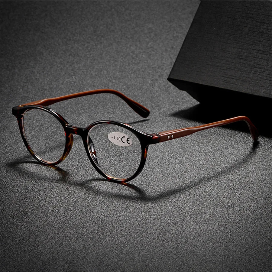 Elegant Retro Reading Glasses, Unisex Round PC Frame, High Definition Presbyopic Eyewear, Trendy Vintage Style