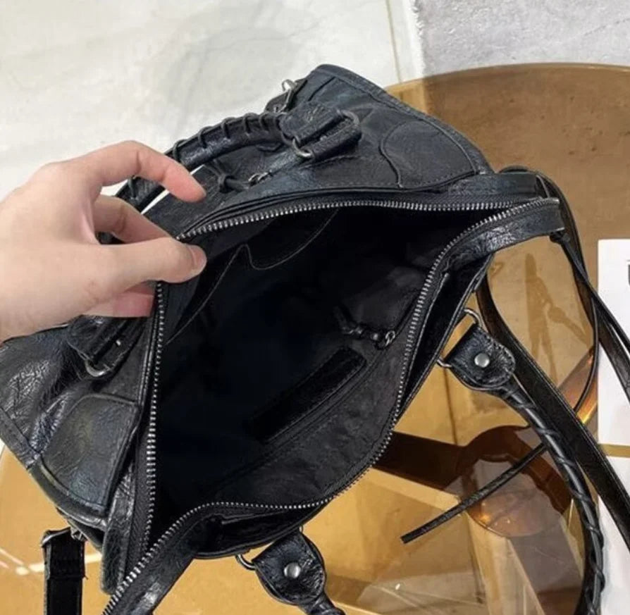 New Handbags European 2026 Tendency Fashion Motorcycle Women Bag Textured Niche Design Stylish Shoulder Crossbody Bag for Women
