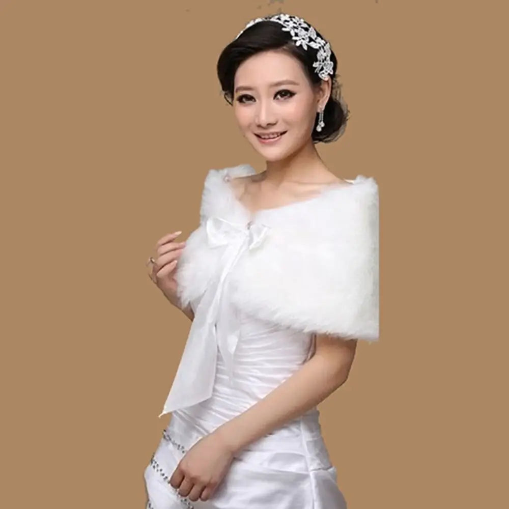 Thicken Imitation Fur Elegant Wedding Jackets Soft Cape Bridal Wrap Winter Cape Plush Wrap Fur Shawl Wedding Bridal Shawl