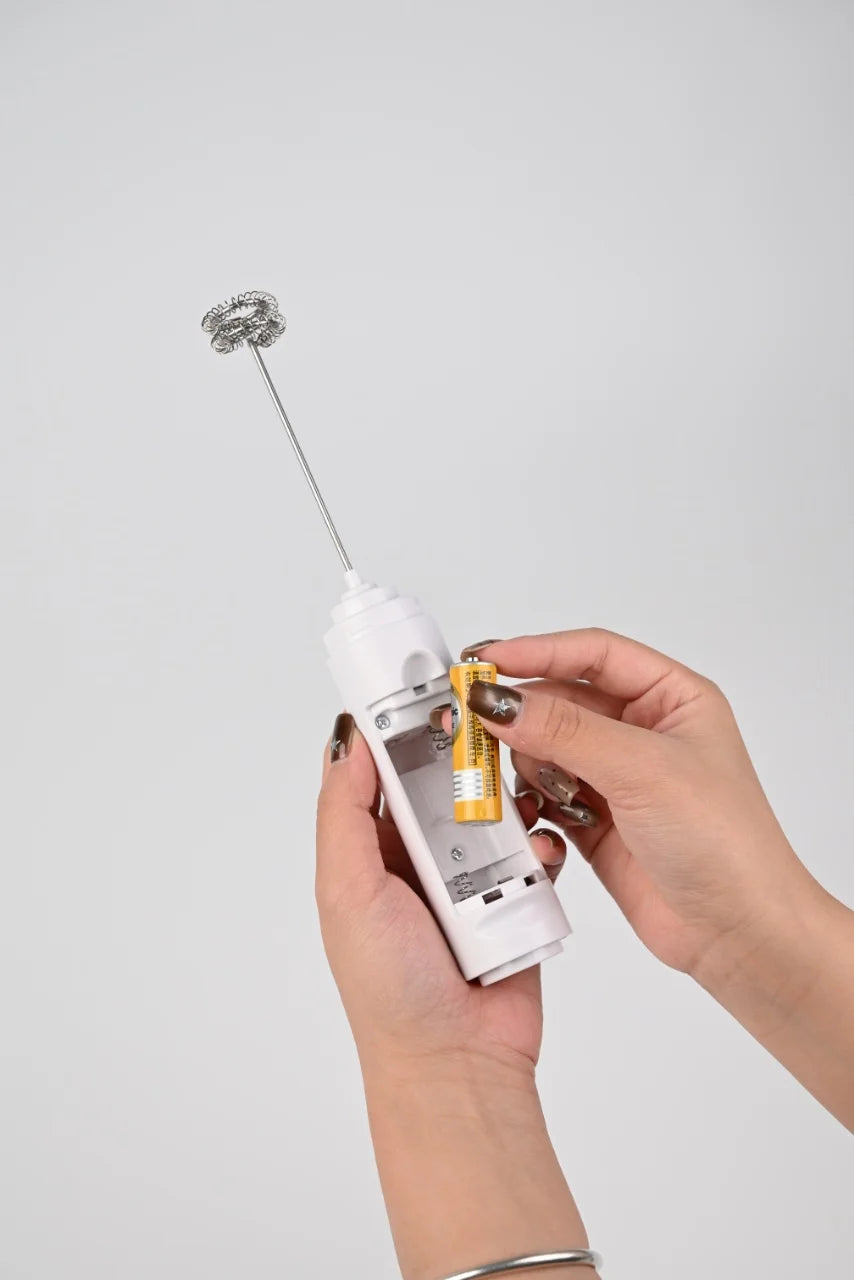 Hand-Held Electric Milk Foam Maker Coffee Mixer Kitchen Strong Egg Beater Mixer Battery AA Powered