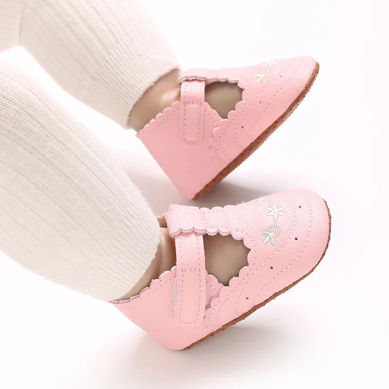 0-18M Baby Girl Princess Shoes Cute Printed Soft Cloth Bottom Anti slip Spring and Autumn Princess Shoes First Step Shoes