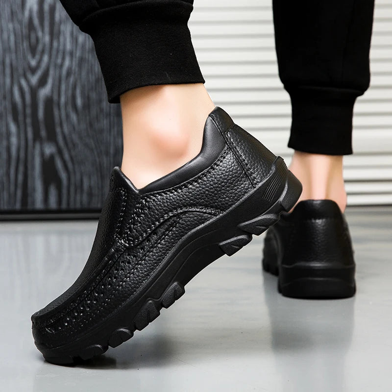 Men's chef shoes waterproof and oil-proof kitchen work shoes ultra-light non-slip EVA soft-soled casual men's shoes garden shoes