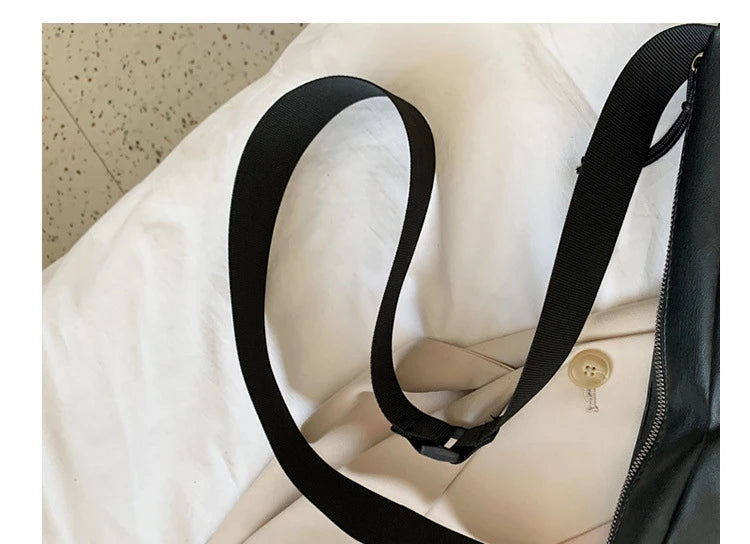 Tilorraine women bag leather large capacity single shoulder bag PU female versatile messenger bag retro style crossbody bag